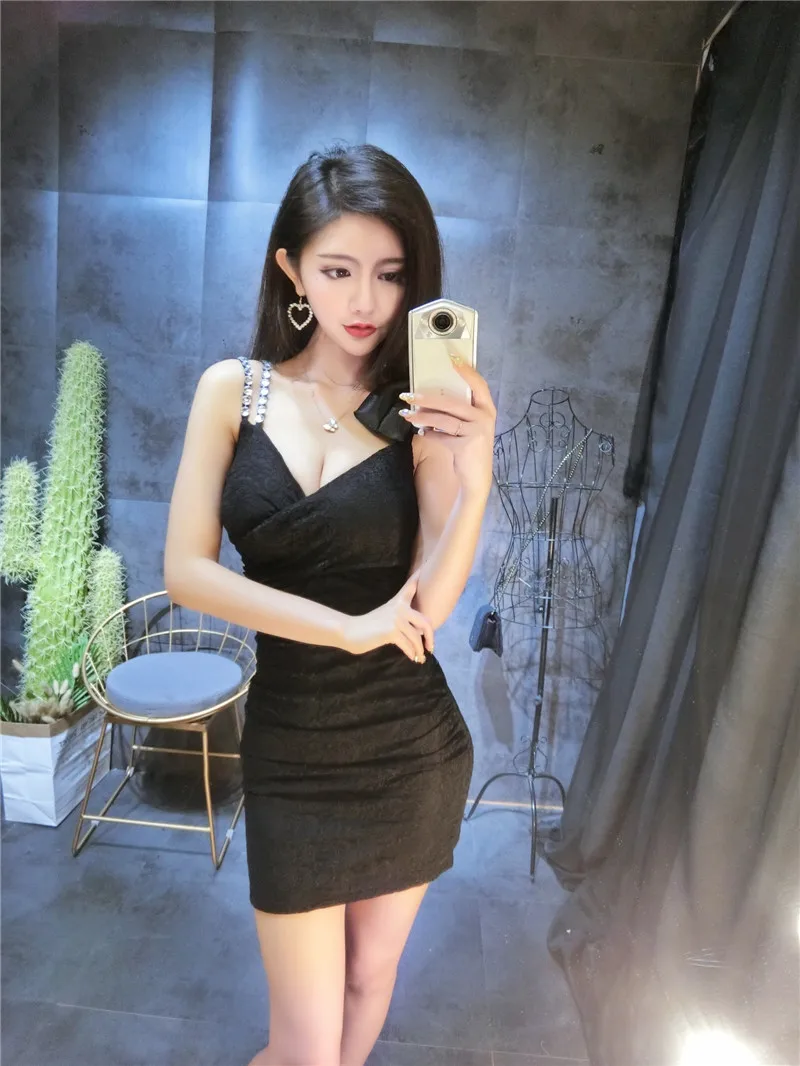 

2021 new female slim fit bag hip split base sling deep V-neck low-cut sexy nightclub dress Office Lady Polyester