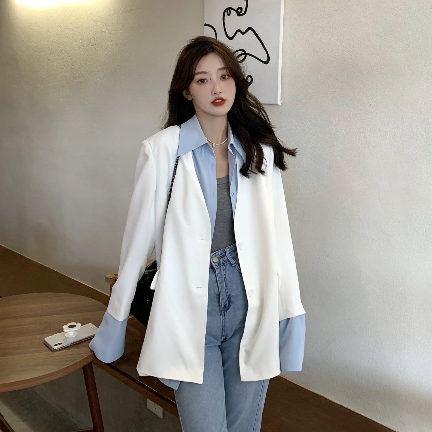 Женский костюм-пиджак из двух предметов на весну и осень новинка 2021 свободный