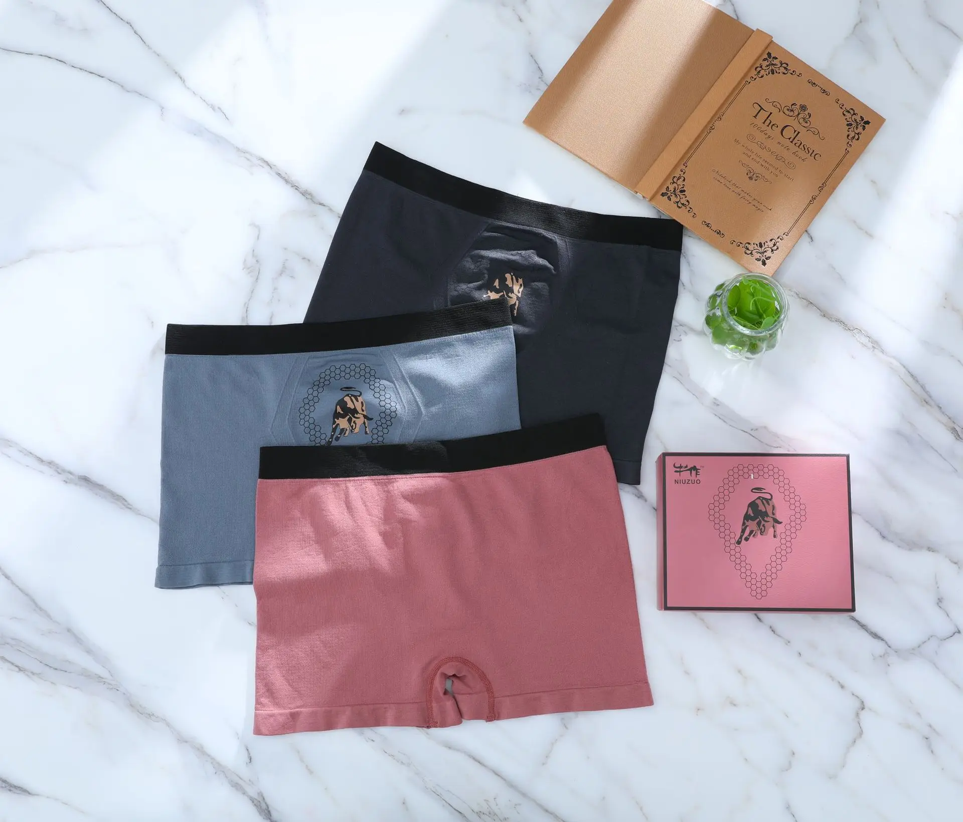 

3 PCS Box Packing Men Underwear Sexy High Elasticity Underpants Male Boxers Cow Sign Breathable Soft