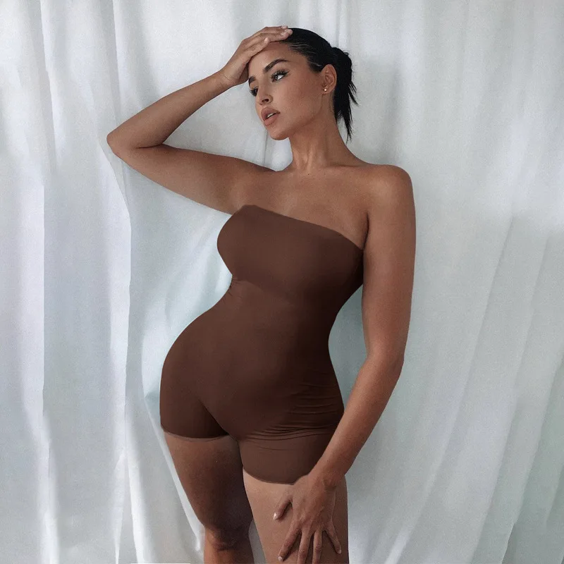 

2021 new women's fashion street shooting halter sexy tube top short tights jumpsuit