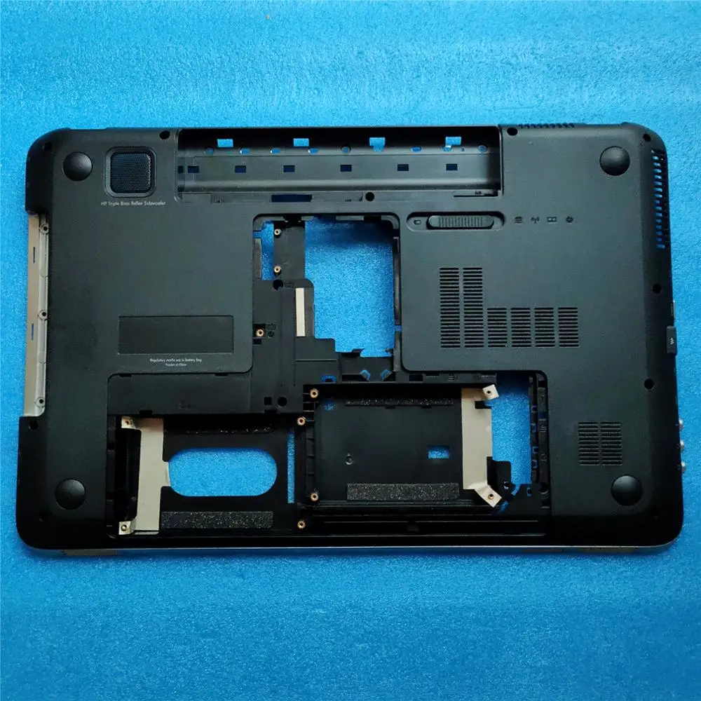 Новый оригинальный чехол накладка для HP Pavilion DV7 Нижний Базовый с диагональю 665978 001