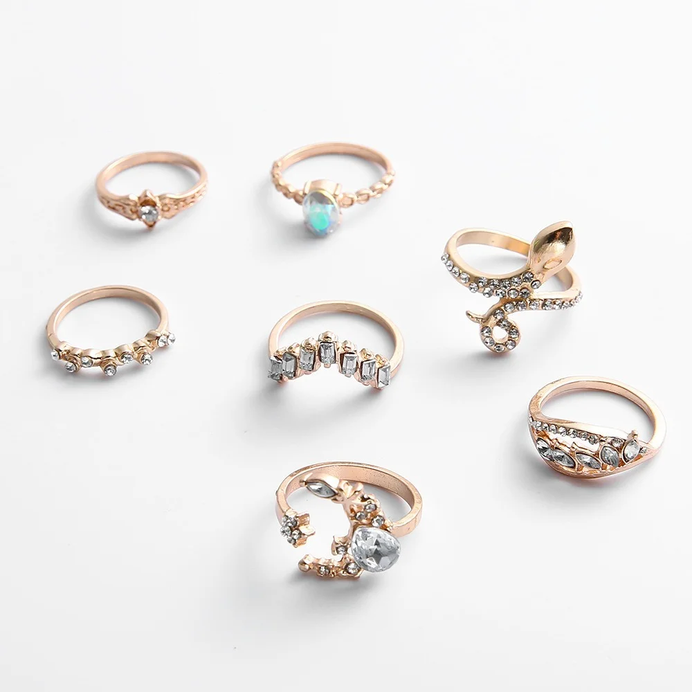 

7 Pcs/set Korean Fashion Ring Jewelry 2021 Trend Decorative Pattern Serpentine Set Auger Ring For Women Grunge Jewelry Wholesale