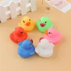 Детская водная мигающая плавающая утка с животными, Детская автоматическая светодиодная подсветка, ванная комната, Детские Игрушки для ванны для детей