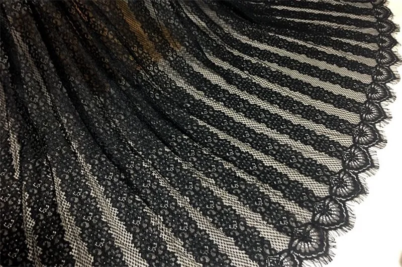 Кружевная ткань в полоску для шитья ширина 150 см 3 метра V2214