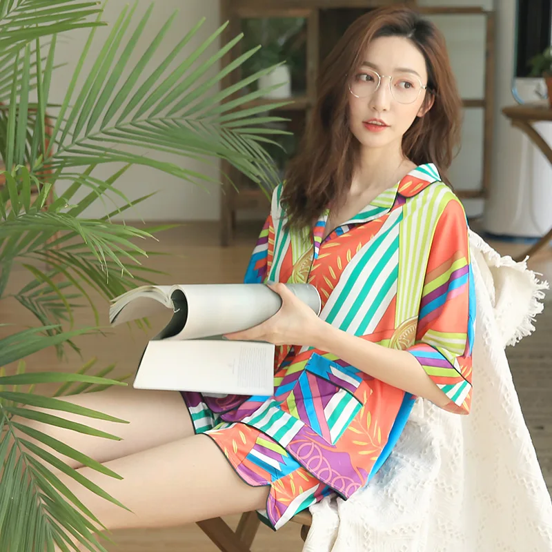 

Silk Pajamas Women's Short-Sleeved Two-Piece Pijamas Women Sexy Printing Sleepwear Turn-down Collar Satin Nightwear Home Suit