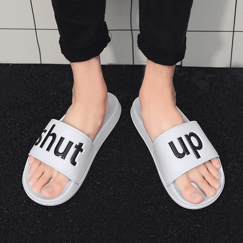 

Summer Men Slippers Creative Men Outdoor Garden Shoes Clogs Beach Slippers Mules Indoor Bathroom Loafers Home Slides Flip Flops