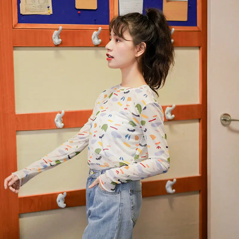 

T Shirt Sunscreen Mesh Bottoming Shirt Women Thin Long-sleeved Printed Slim Ice Silk Top T-shirt Hyuna Crop Tops Women Casual