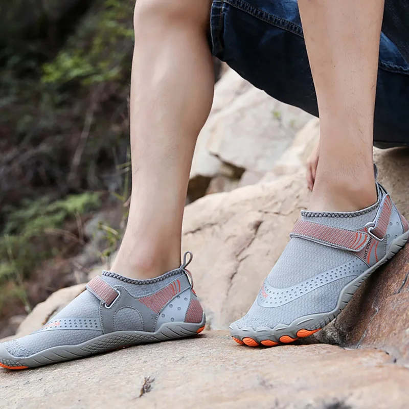 

Unisex Beach Water Shoes Quick-Drying Swimming Aqua Shoes Seaside Slippers Surf Rainy Light Sports Water Barefoot Shoes Sneakers