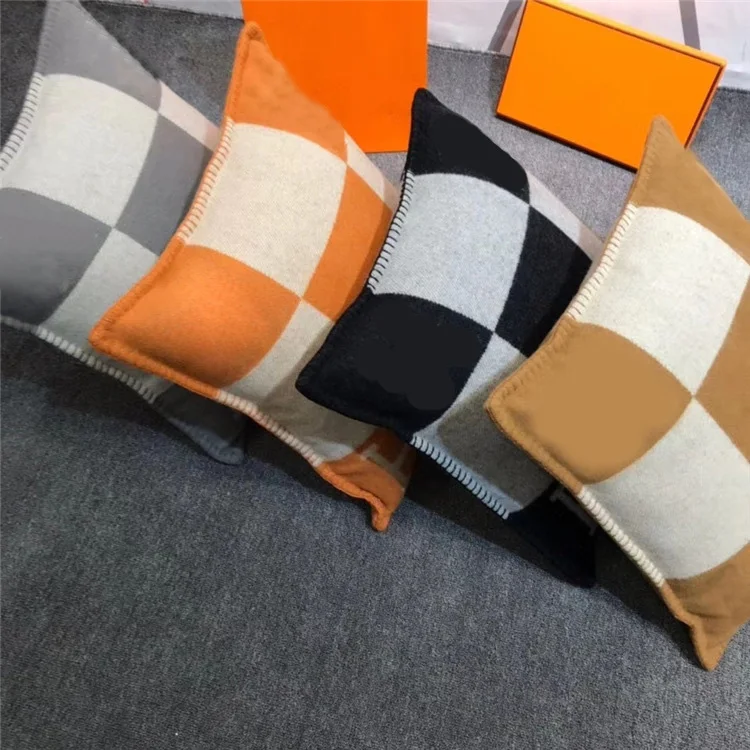 

H Pillow Nordic Style Model Room Lunch Break Sofa Cushion Car Waist Back Cushion Wool Knitted Pillowcase