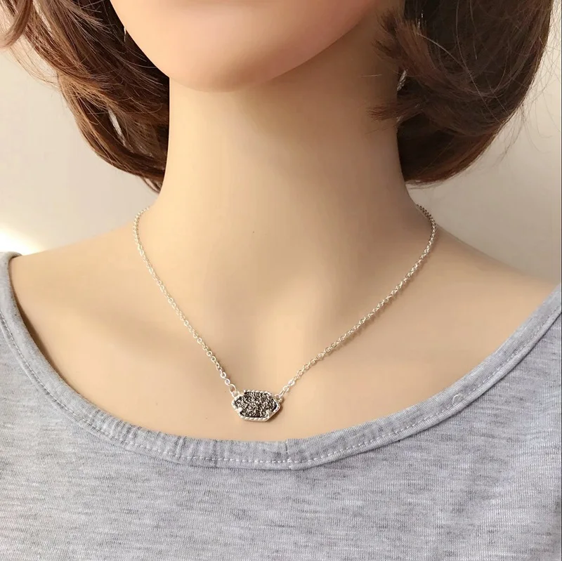 S light grey 20 опций Druzy Кулон из друзы ожерелье Шестигранная Смола Druse Серебро Золото Цвет цепи воротник модный бренд ювелирные изделия для женщин девушка подарок - Окраска металла: S light grey