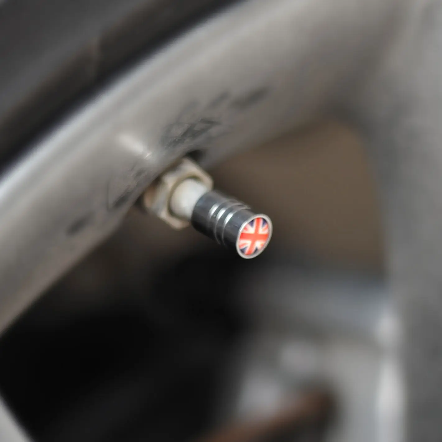 4 шт. колпачки клапанов для колесных шин чехол Geely X7 Vision SC7 MK Cross Gleagle BOUNS M11 INDIS очень