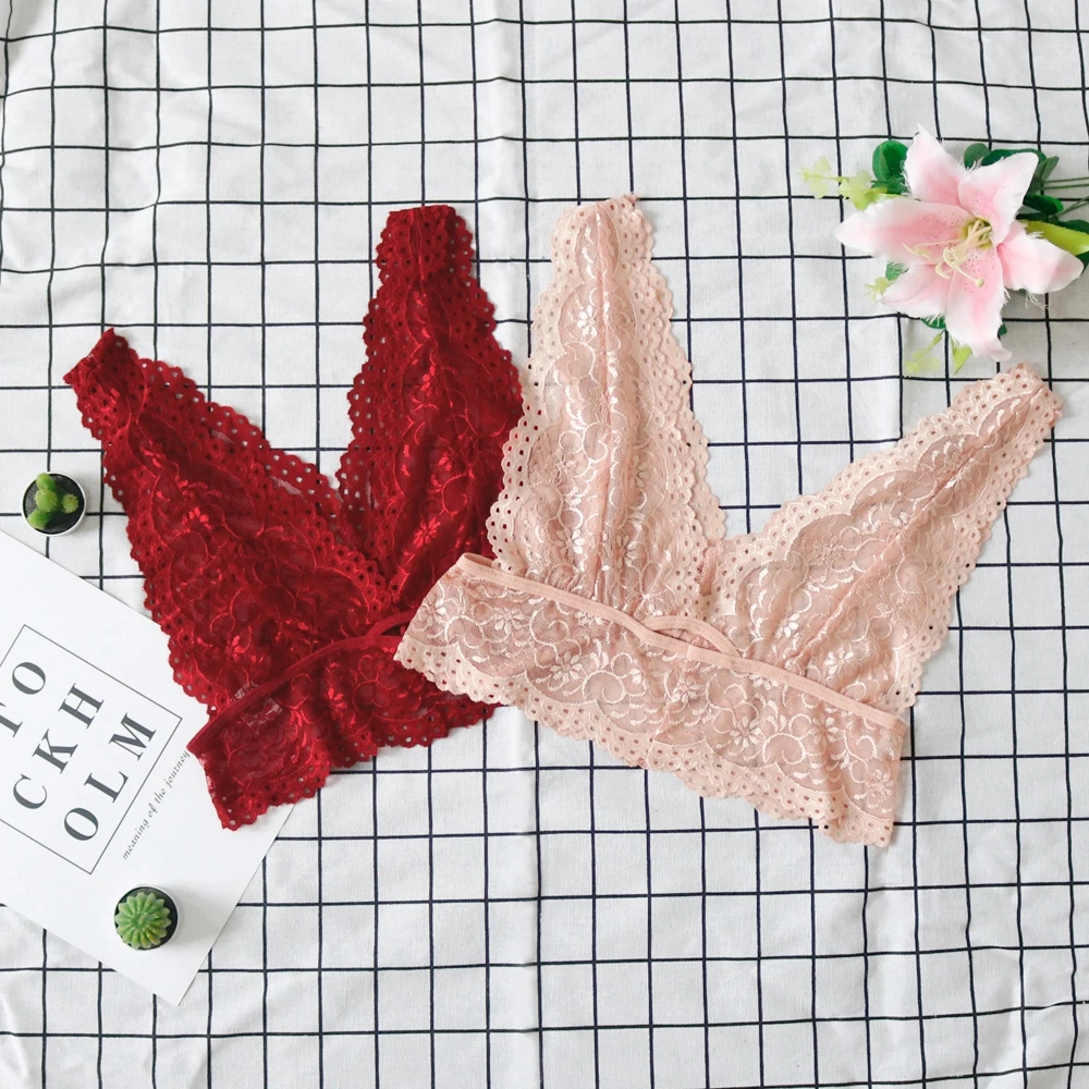 Пикантные Для женщин с глубоким v-образным вырезом кружевное белье в цветочек
