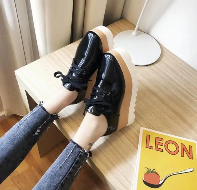 Летние 2020 новые дышащие сетчатые кроссовки на массивной платформе Обувь