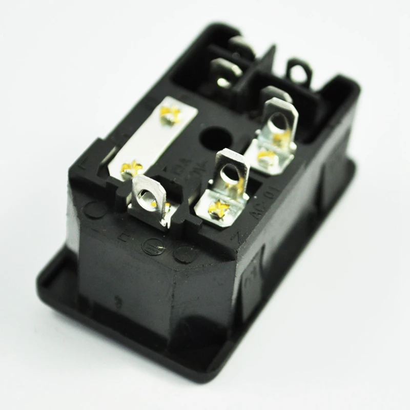 SODIAL(R) входное гнездо питания с выключателем предохранителя 10A 250V 3 Pin IEC320 C14 pin