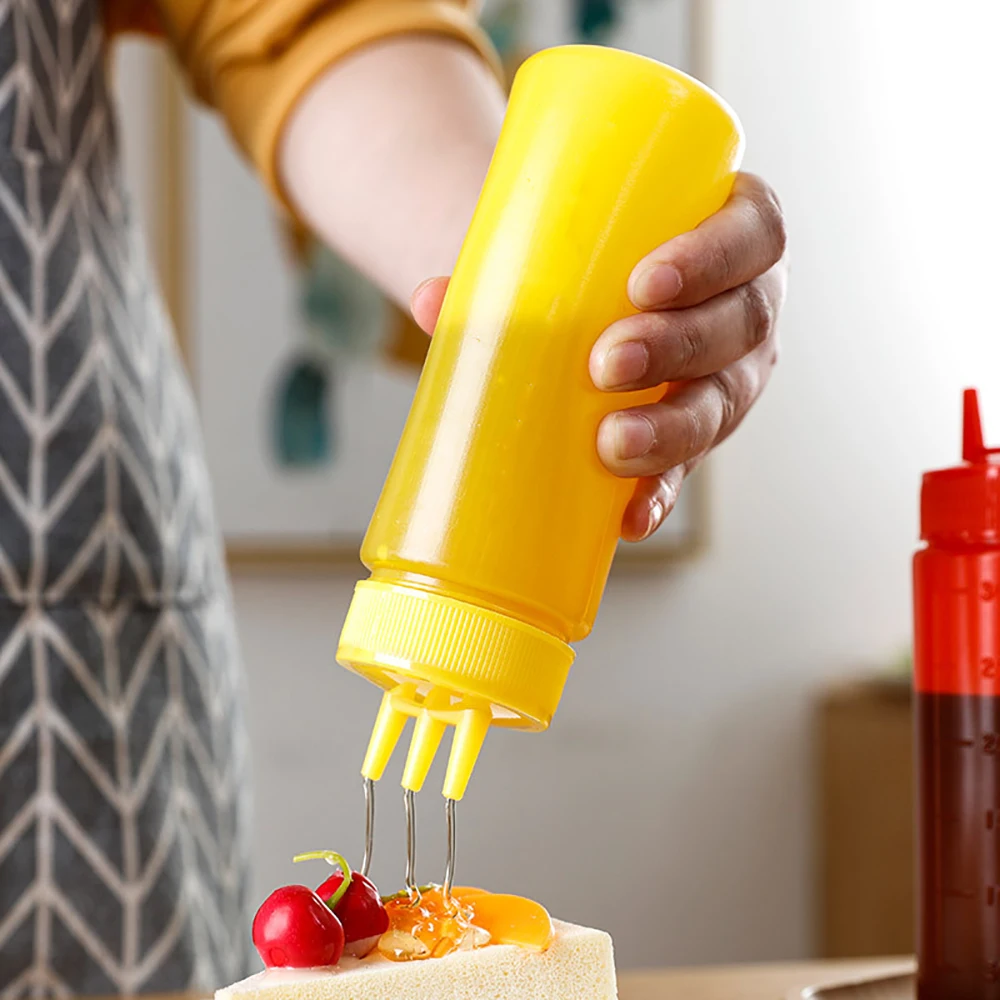 

3 Holes 350ml Twist Cap Squeeze Bottle Food Grade Plastic Ketchup Mustard Mayo Sauces Olive Oil Salad Bottles Kitchen Gadgets