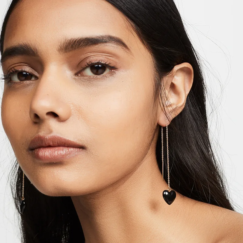 Женские длинные серьги на цепочке с черным сердцем женские дизайнерские