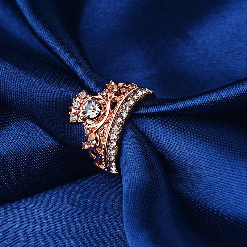 

Fashion Luxury Crown Ring Statement Women Wedding Zircon Engagement Ring Trend Geometric Rose Gold Romantic Party Gift