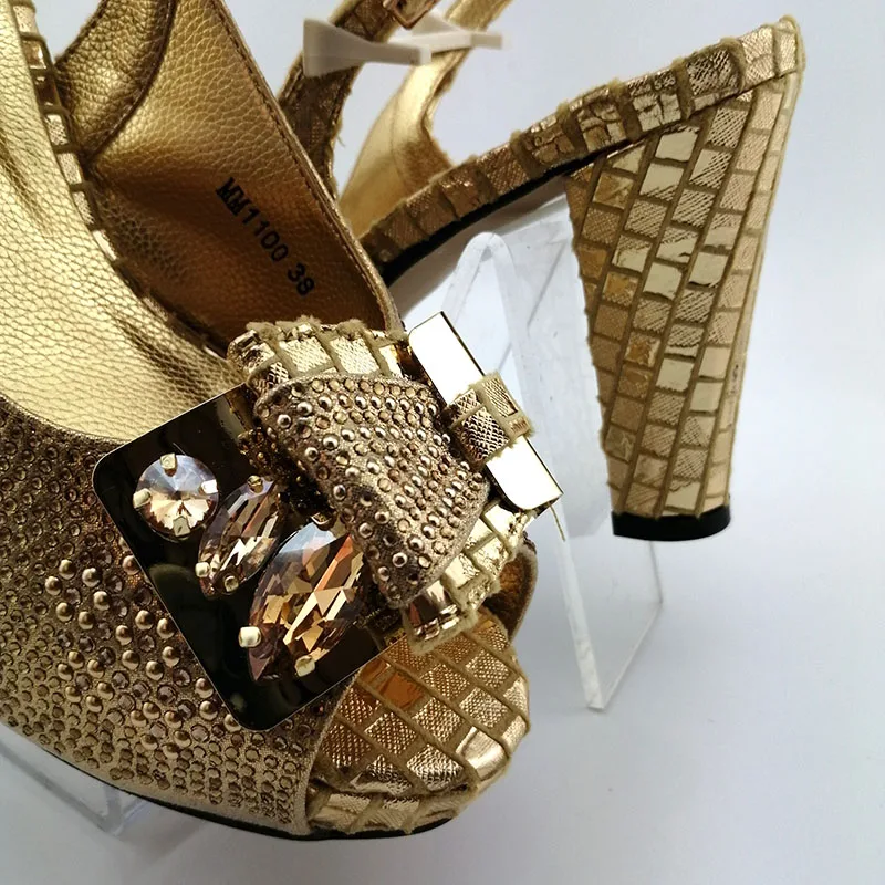 2019 г. итальянский дизайнерский Женский комплект из обуви и сумки золотистого