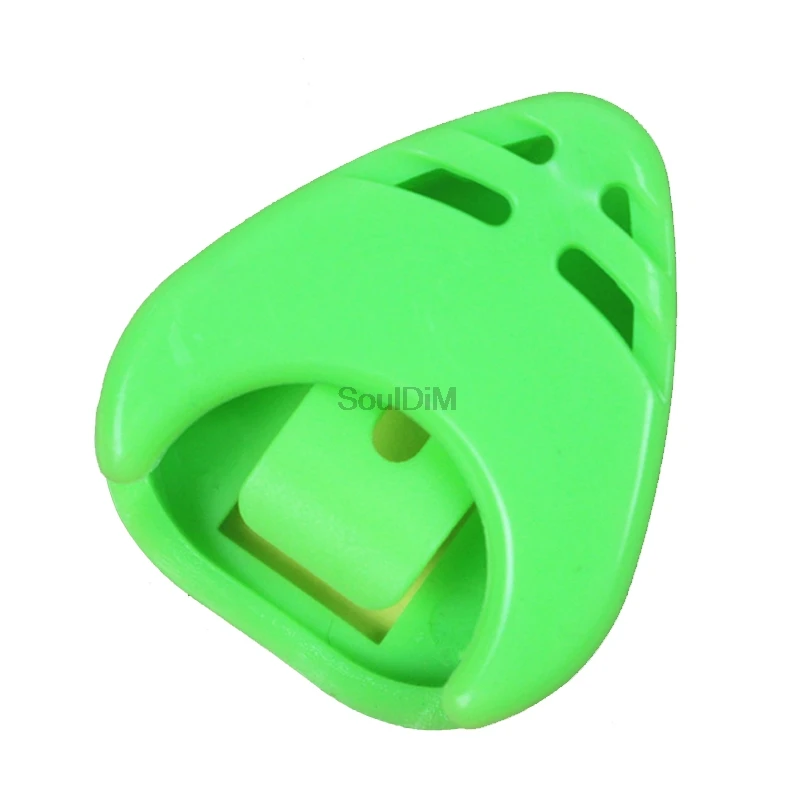 

Multi Color Guitar Pick Holder ABS Heart-shaped Gutiar Picks Case Guitarra Pick Plectrum Holder Cases Sticky Guitar accessories