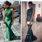 Роскошные зеленые атласные платья подружки невесты с юбкой-годе, новинка, платье для свадебной вечеринки без рукавов, Формальные платья с высоким воротником и шлейфом