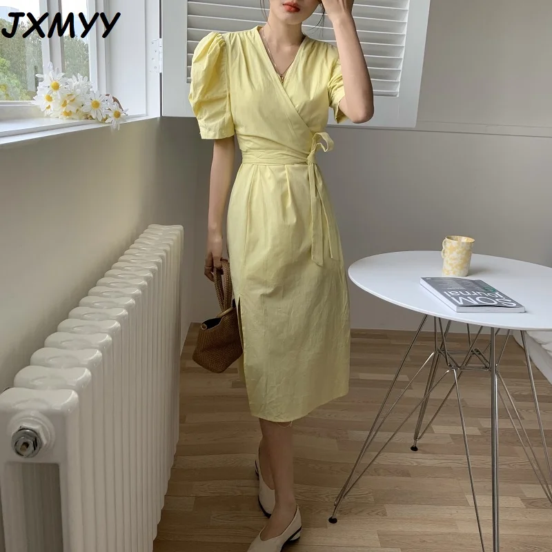 

2021 Summer French V-neck Cross Lace Fashion Design Puff Sleeve High Waist Thin Split Dress Two Colors JXMYY