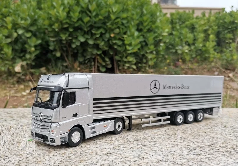 Коллекционная литая игрушка модель в подарок масштаб 1:50 стандартные актеры