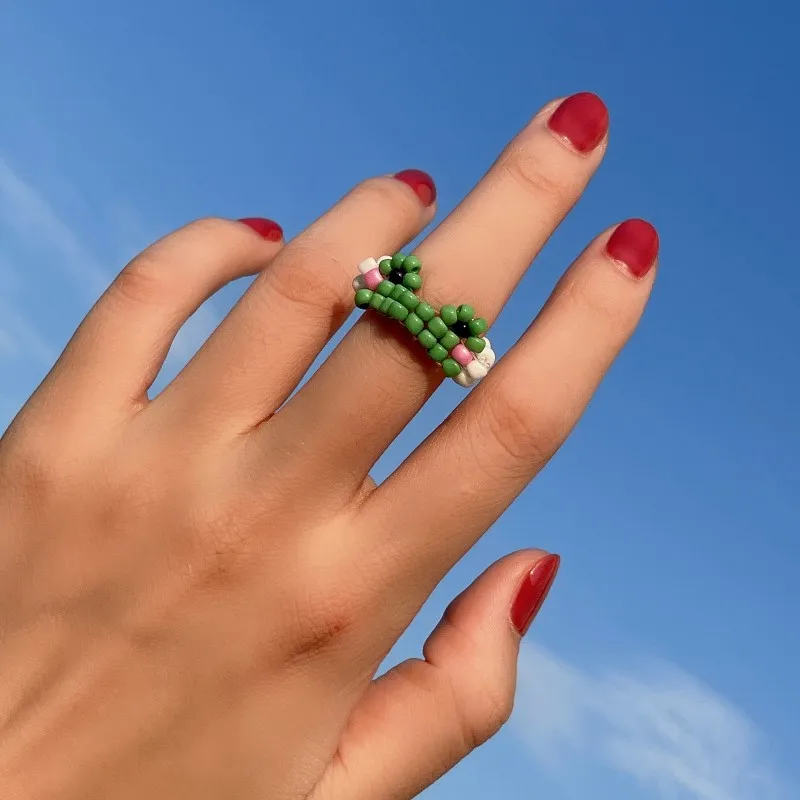 

Unique Handmade Bohemian Beaded Rings Women Girls New Cute Frog Resin Acrylic Beads Rings Gift Friendship Simple Animal Jewelry