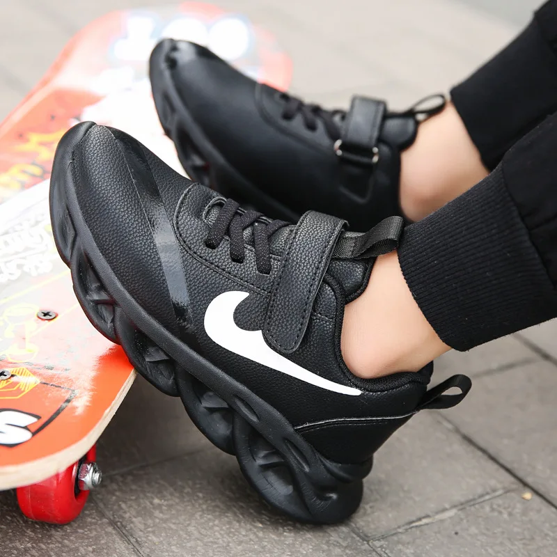 Новинка Детские кроссовки обувь для мальчиков бега износостойкая подошва