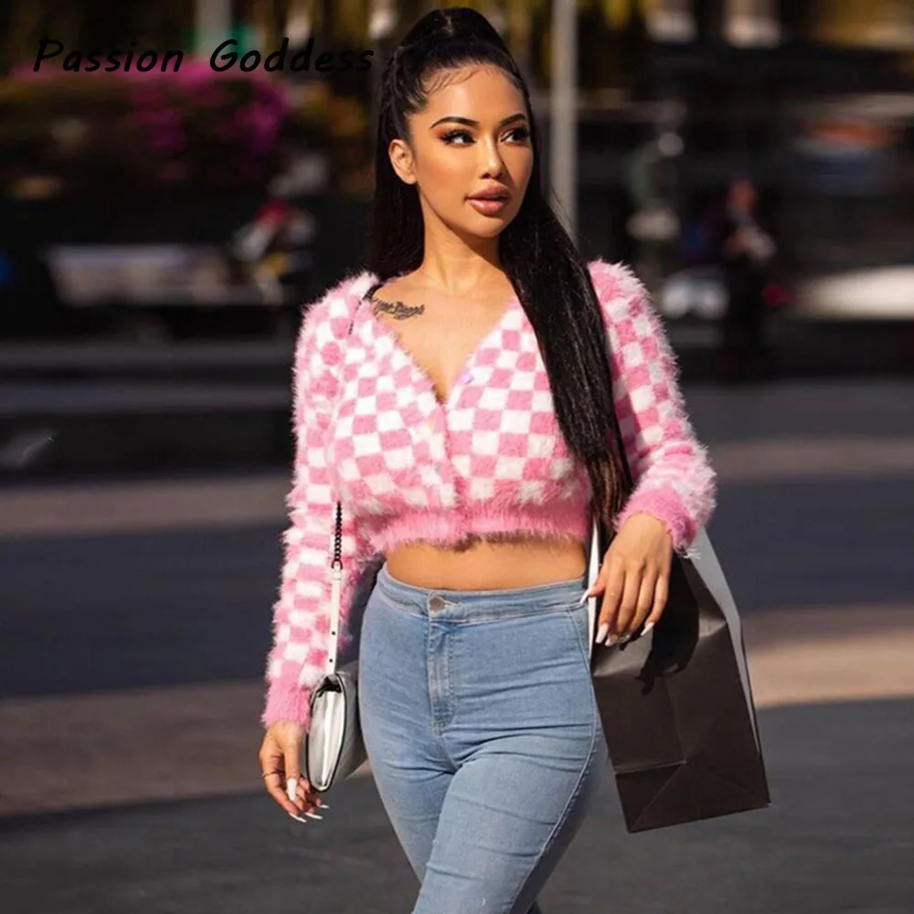 Милый розовый шахматный кардиган пушистый свитер наряды милые женские пушистые