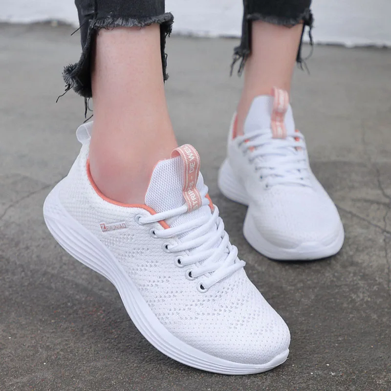 Белые туфли на плоской подошве Женские Дышащие Трикотажные кроссовки Сезон