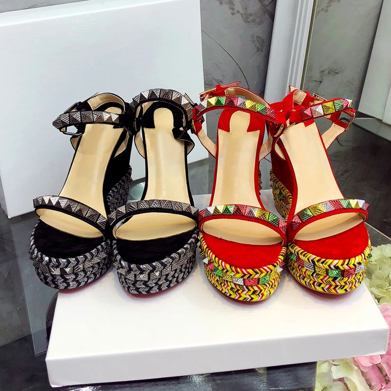 Сандалии женские на высокой танкетке плетеные соломенные босоножки средней