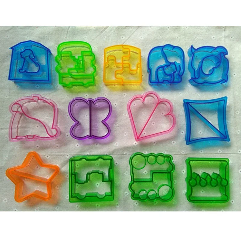 13 Shaps Sandwich Cutter Cake Toast Mold Dinosaur Elephant Dog Shapes For Kids Bento Lunch Cookie Bread Presses Set | Дом и сад