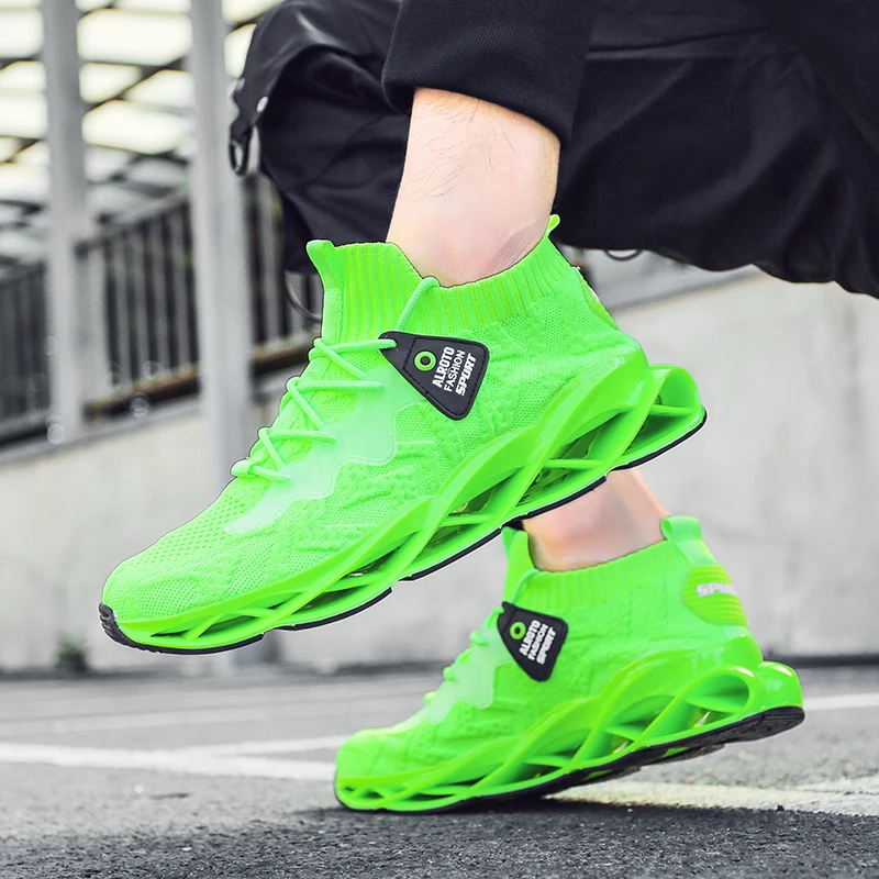 

2020 Casual Shoes Men Comfortable High Quality Socks Shoes Man Sneakers Male Footwear Non-slip Wear-resistant Zapatos De Hombre