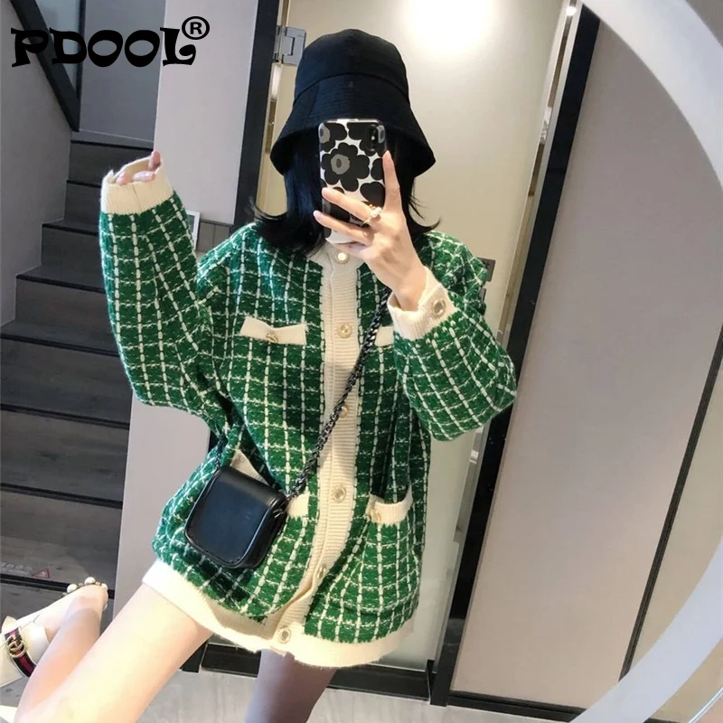 

New Fashion 2021 Sweater Jacket Women Plaid Fashion O-Neck Loose Knitting Casual Harajuku Tide Streetwear Collision Outerwear