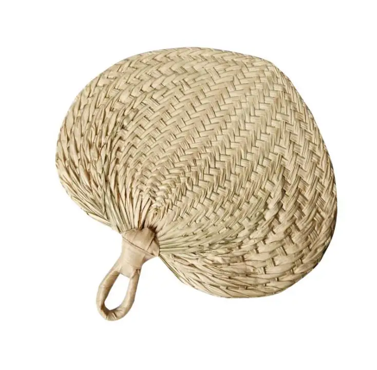 

50pcs Chinese Style Handmade Fan Natural Hand Weaving Palm Leaf Fan Home Decor Vintage Cool Summer Fan SN3917