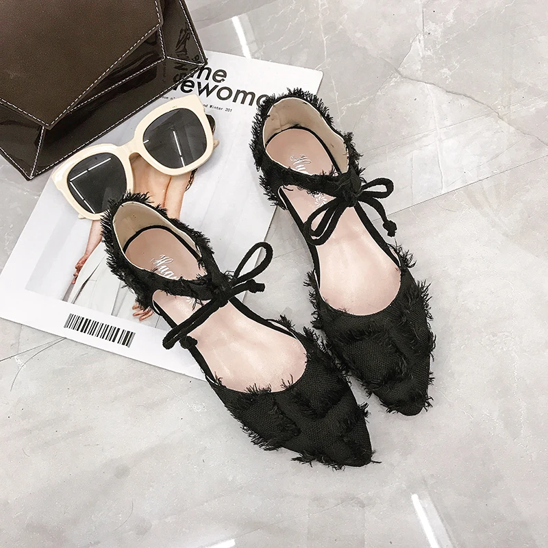 Новые женские туфли на плоской подошве простые балетки лоферы шнуровке