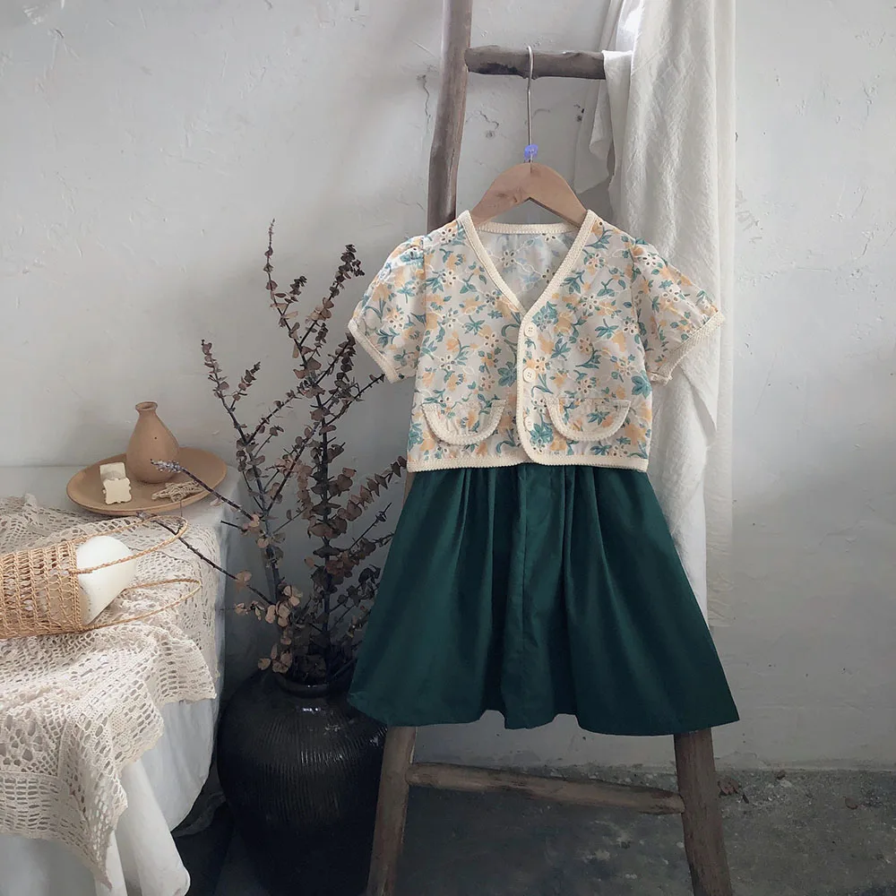 

Hollead комплекты одежды для девочек цветочный с коротким рукавом футболка + зеленая юбка 2 шт./компл. однобортный Топ Детские костюмы на каждый ...