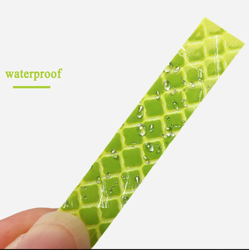 Рисунок 2 - Светоотражающая наклейка s велосипедная