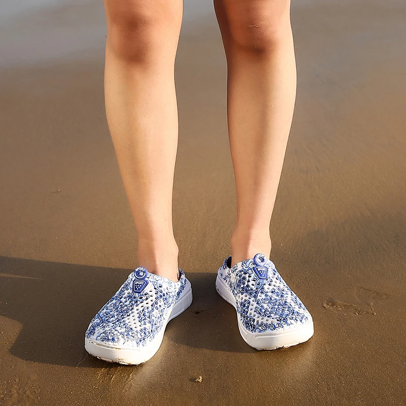 

Drifting Beach Hole Shoes Summer Women's Slippers Non-slip Garden Slippers Women's Breathable Slippers
