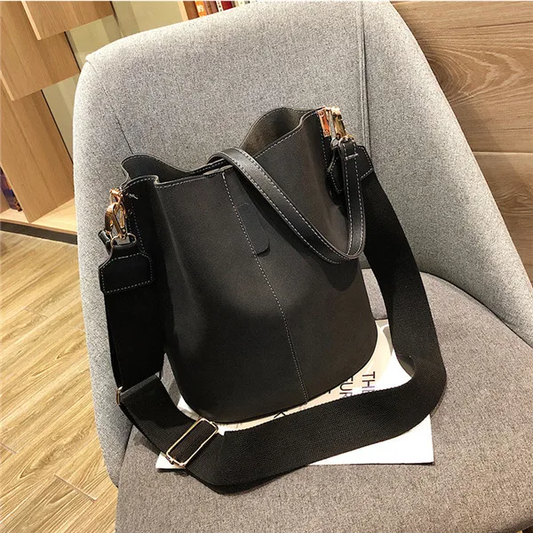 

luxury ladies bucket PU shoulder bag single shoulder large capacity messenger broadband female solid color handbag