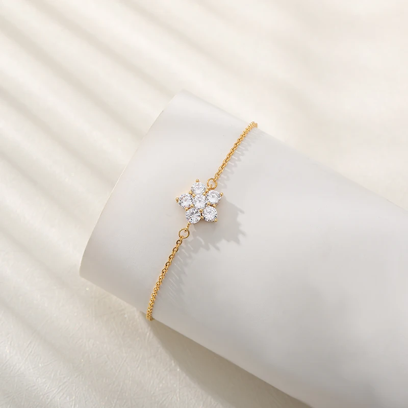 Женский браслет с австрийскими кристаллами золотого цвета Шармами|Цепочки и