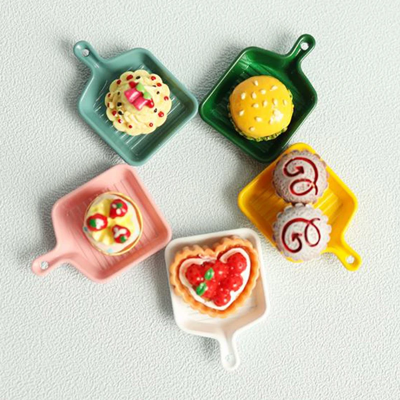 

Mini Metal Plate Simulation Tray Model Toys for Doll House Decoration 1/12 Dollhouse Miniature Accessories