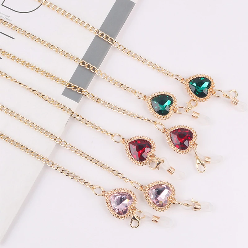 

Gold Color Sunglasses Masking Chains For Women Delicate Heart Crystal Eyeglasses Chains 2021 New Fashion Jewelry Wholesale