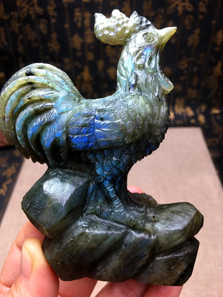 

260g Blue Flash Labradorite Carved Crystal chicken Home Decor