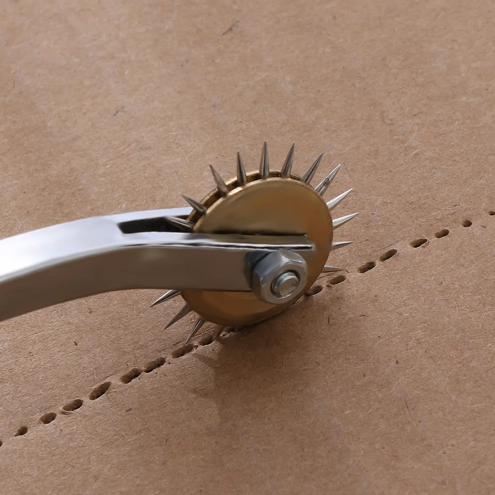 

Hot DIY Sewing Leather Craft Tool Cutting Leather Cloth Paper Overstitch Wheel Steel Tooth Type Mark Scriber Scraper