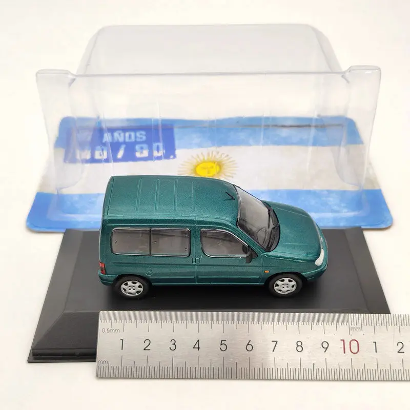 IXO 1/43 Citroen Berlingo Multispace 1999 зеленые литые под давлением модели авто Подарочная