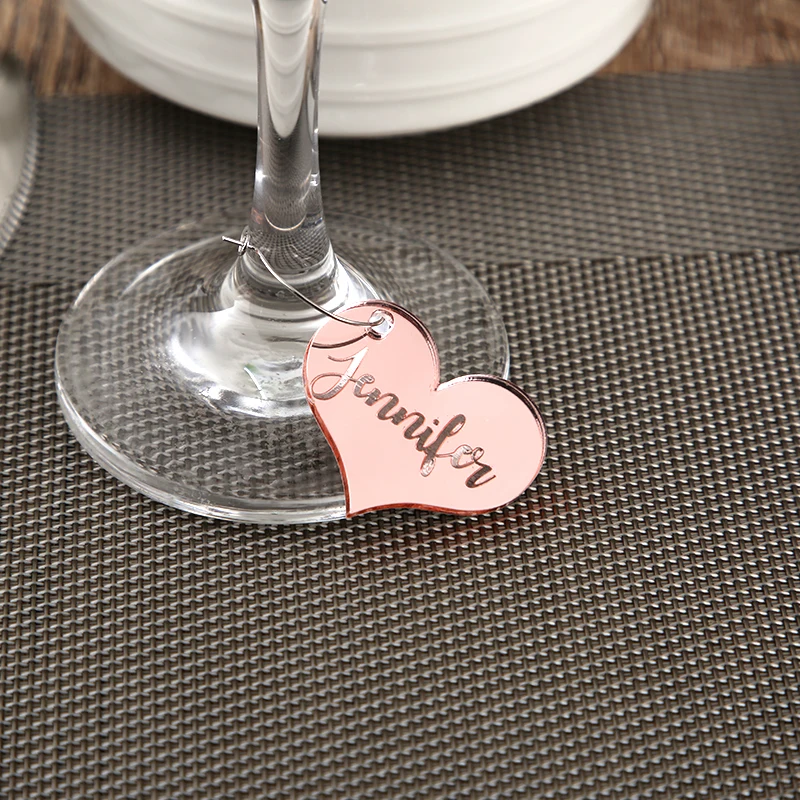Персонализированные акриловые подвески в виде сердца