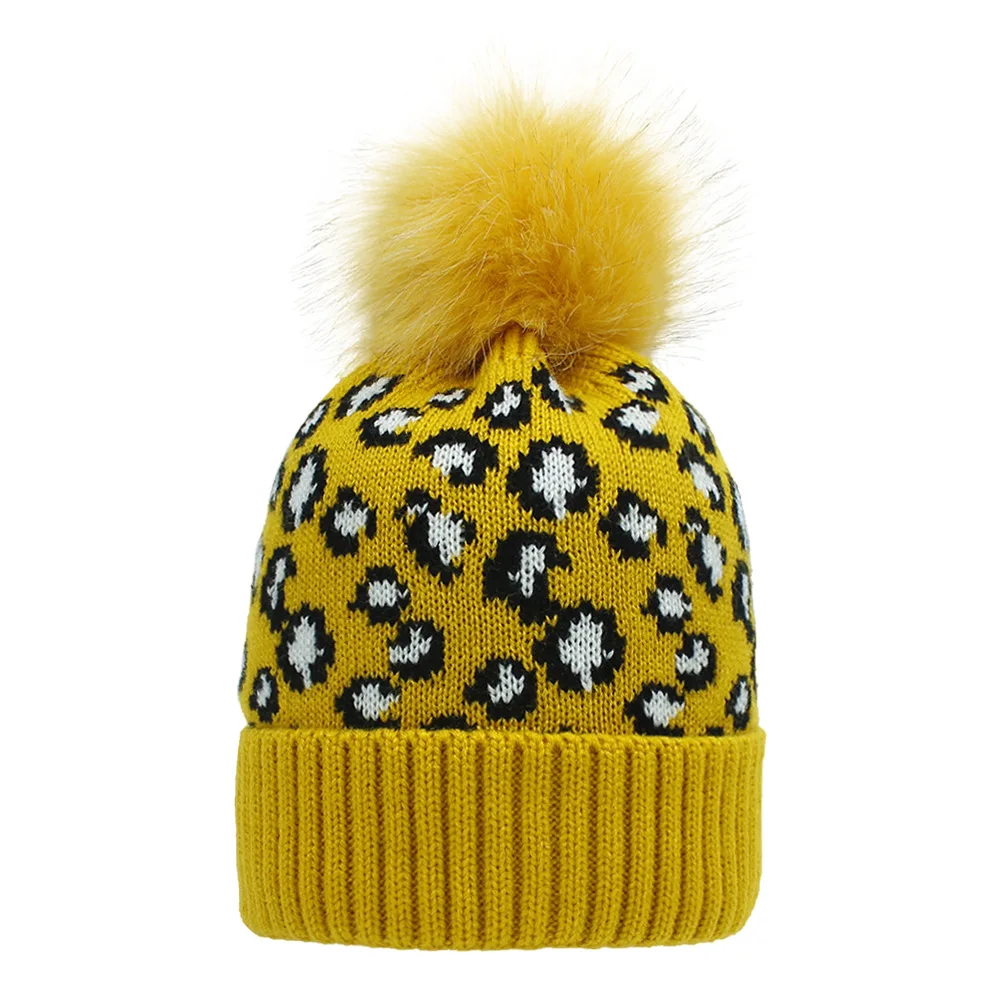 

Winter Trendy Knitted Beanie Hat with Faux Fur Pom Leopard Print Warm Hats Adult Skull Hat Chunky Stretchy Cable Knit Cap