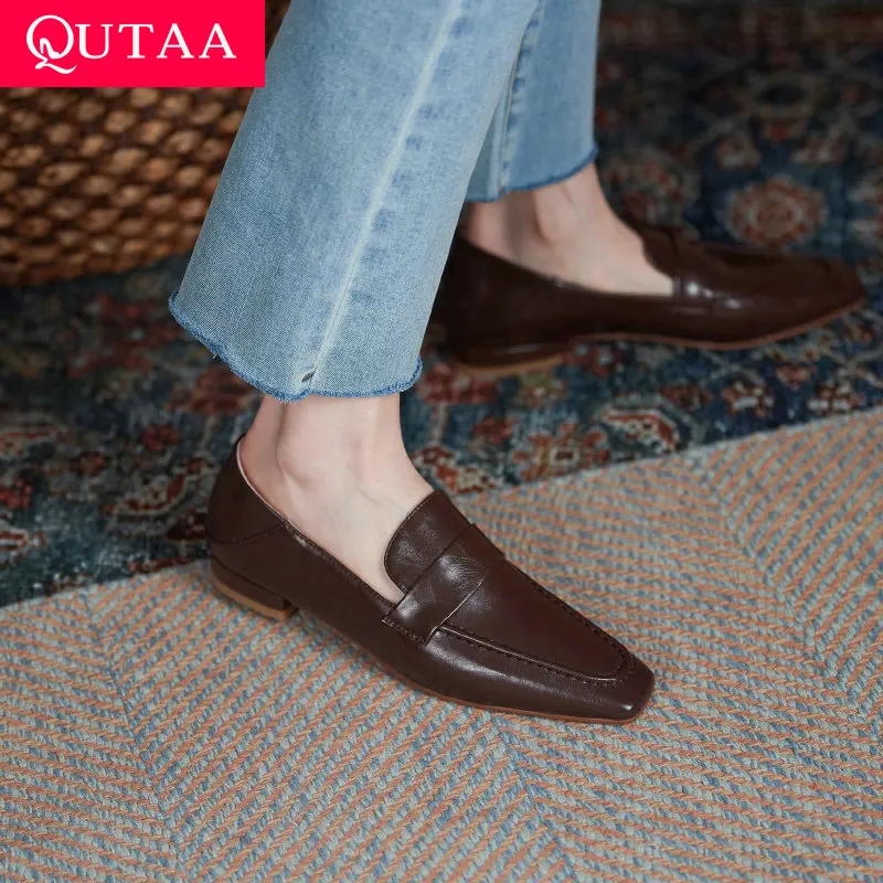 

QUTAA/2021 г. Летние женские туфли из натуральной кожи на низком квадратном каблуке модные женские туфли-лодочки с острым носком размеры 34-39