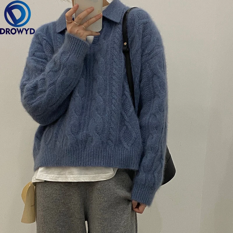

2021 Autumn and Winter French Loose-fitting Outer Wear Lazy Retro Twist V-neck Blue Sweater Women's Pullover Knitted Sweater Top